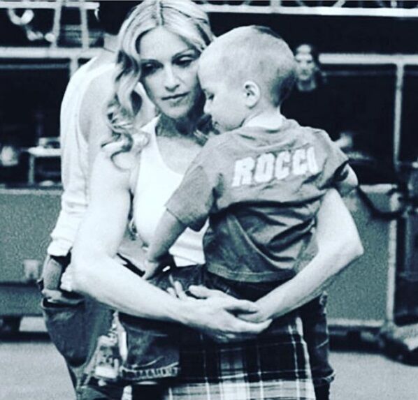 Мадонна трогательно поздравила сына с днем рождения