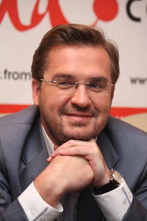 Найбажаніші чоловіки українського шоу-бізнесу: топ-10 холостяків