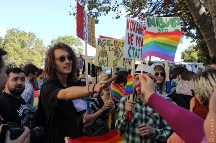 Стычки и сотни правоохранителей: в Одессе состоялся гей-прайд