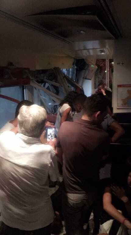 У Франції потяг врізався у дерево: десятки постраждалих