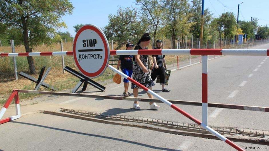 Провокация в Крыму не испугала украинских туристов, на КП "Каланчак" – очереди