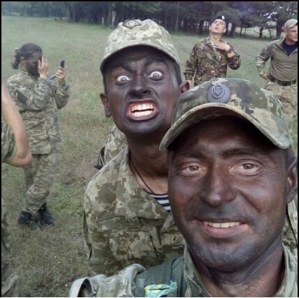 "Реальні докази": на Донбасі зафіксовані темношкірі "американські найманці" ЗСУ