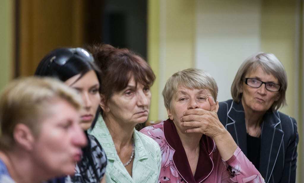 Порошенко встретился с матерями и женами украинцев, которые находятся в плену "Л/ДНР". Опубликованы фото
