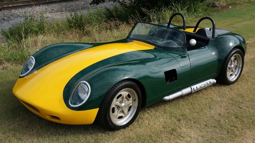 Родстер Lucra LC470: на eBay выставлен на продажу автомобиль из "Форсажа 6". Фото