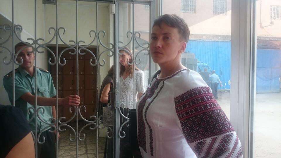 Жизнь Лукьяновского СИЗО: Савченко побывала в камере Заверухи