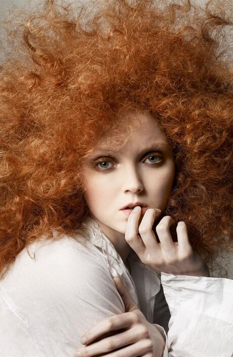 Топ-9 самых сексуальных рыжих бестий Голливуда 