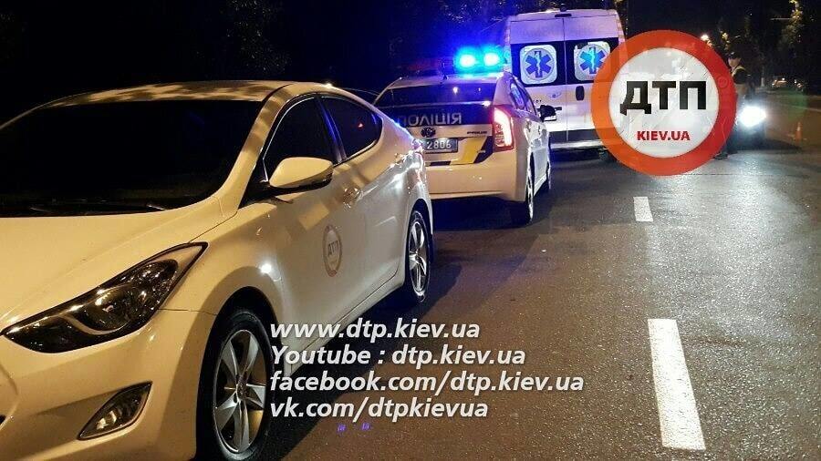 Пьяное ДТП в Киеве: военный бросился под машину