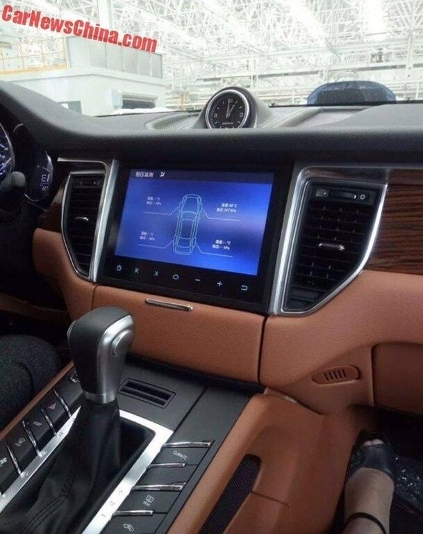 Клон Porsche Macan: в сети появились новые снимки китайского кроссовера Zotye SR8
