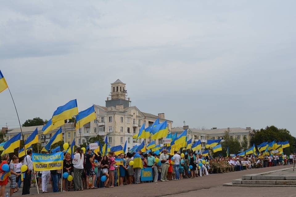 Прапори і патріотична хода: звільнений Краматорськ відсвяткував День Незалежності