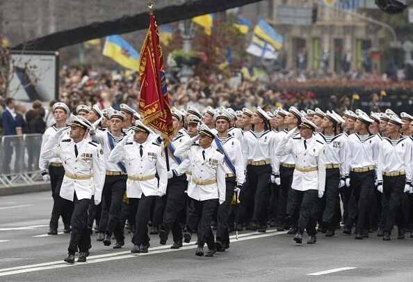 Армия, которой стоит гордиться: патриотичный фоторепортаж с парада на День Независимости