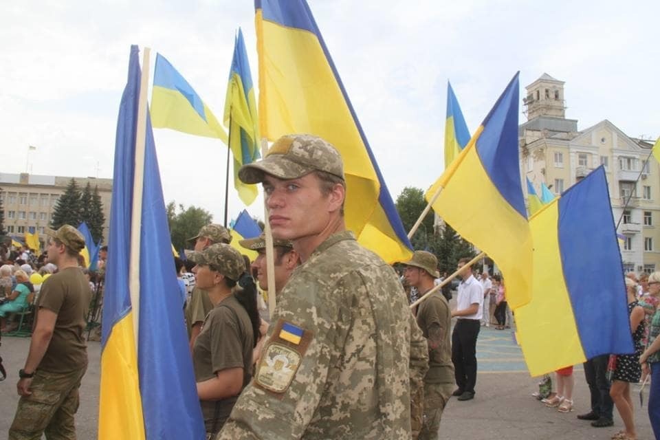 Прапори і патріотична хода: звільнений Краматорськ відсвяткував День Незалежності