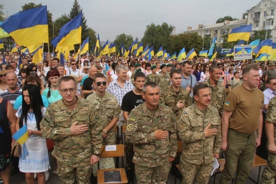 Прапори і патріотична хода: звільнений Краматорськ відсвяткував День Незалежності