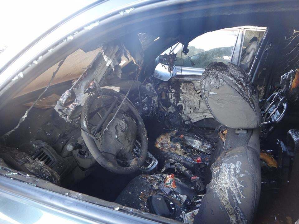 В Киеве сожгли автомобиль известного догхантера