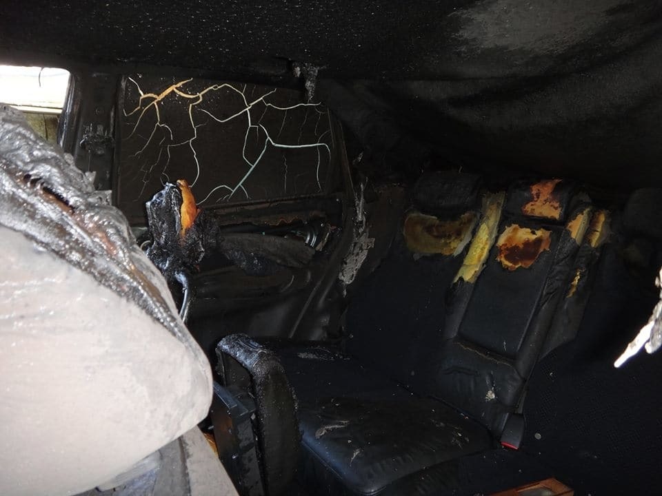 В Киеве сожгли автомобиль известного догхантера