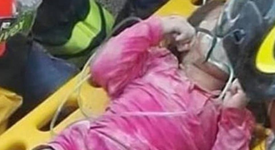 Пекло в Італії: восьмирічна дівчинка загинула, рятуючи молодшу сестру під час землетрусу