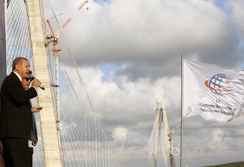 В Турции торжественно открыли третий подвесной мост через Босфор: опубликованы фото и видео