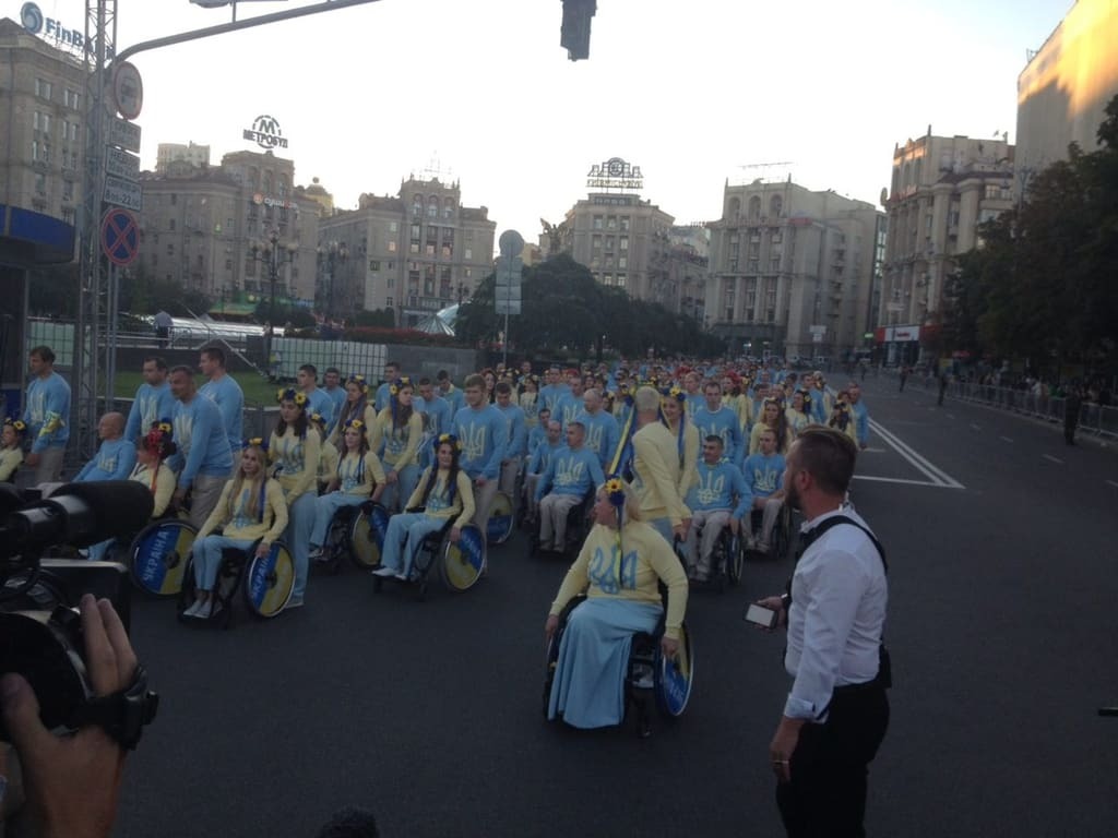 Паралимпийскую сборную Украины торжественно провели в Киеве