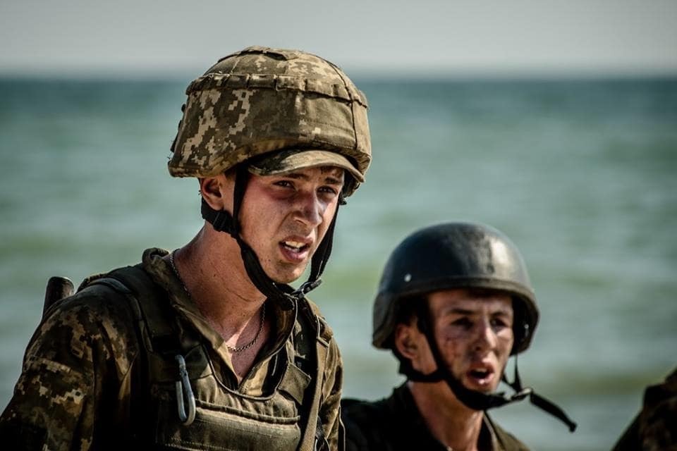 На Украину зубы не скаль! В сети появились яркие фото с учений морских пехотинцев