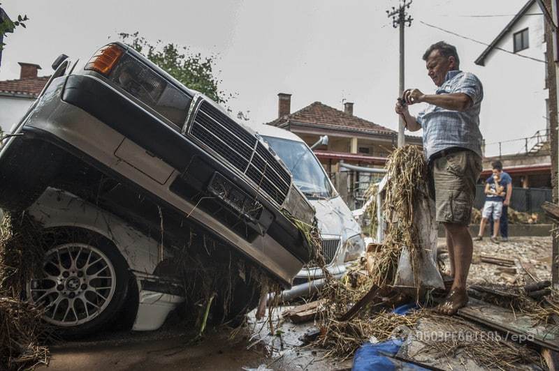 У Македонії від потопу загинули близько 15 осіб