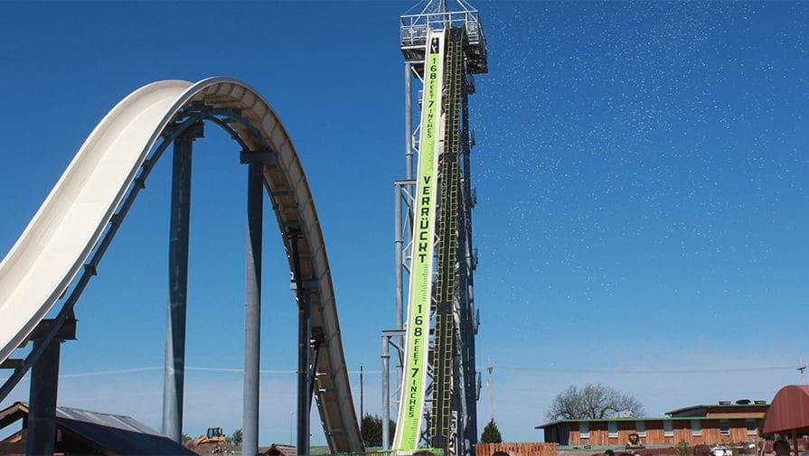 17-этажный дом: в США на самой высокой водной горке мира погиб сын конгрессмена