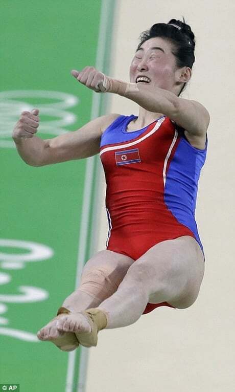 Фотографи потішили вболівальників гримасами гімнастів на Олімпіаді