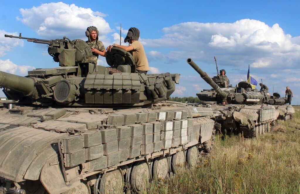 Несмотря на жару и усталость: в Минобороны показали соревнования украинских танкистов. Опубликованы фото