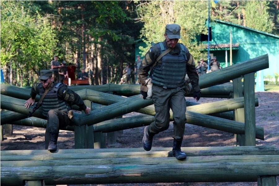 В сети показали яркие кадры подготовки украинского спецназа. Фоторепортаж