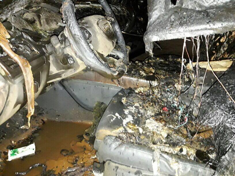 Ремонту не подлежит: в Сумах сожгли элитный депутатский автомобиль. Опубликованы фото