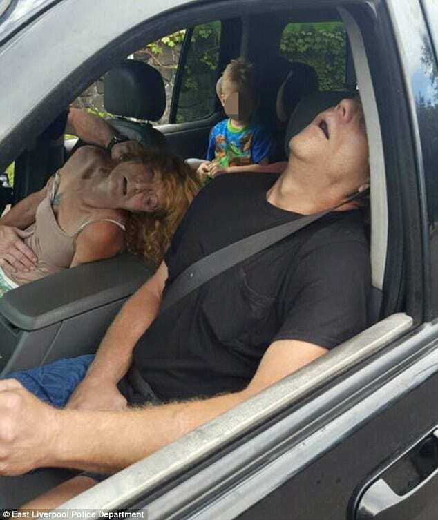Мороз по коже: полиция США опубликовала ужасающие снимки семейной пары "в передозировке"