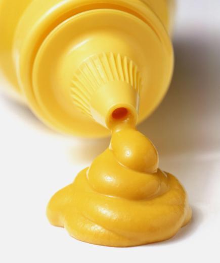 Топ-12 способов избавиться от стойких пятен на одежде