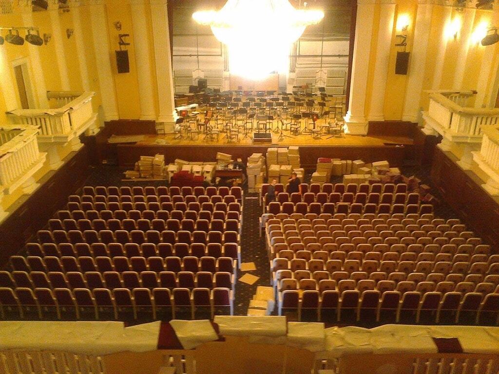 В Запорожье полностью обновили зал филармонии 