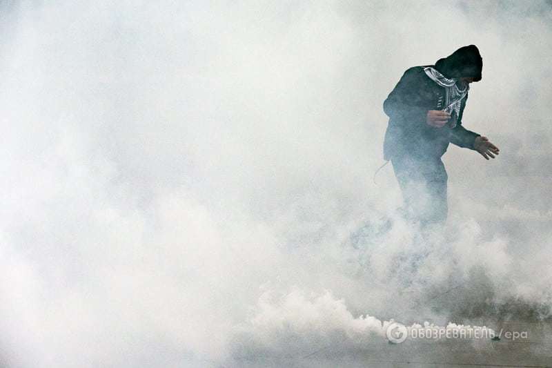 У Парижі масові протести завершилися сутичками з поліцією