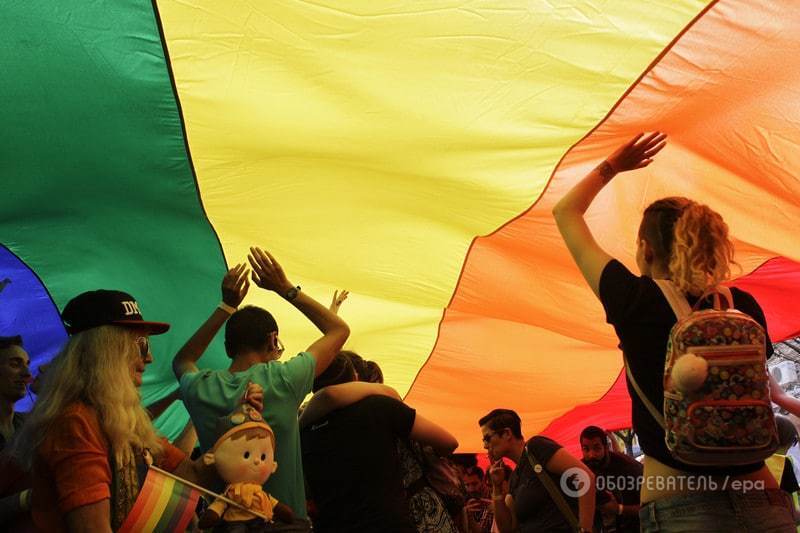 Тысячи сербских полицейских охраняют гей-парад в Белграде: опубликованы фото