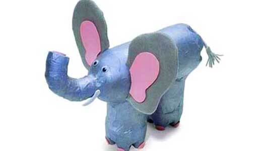 Поделки из пластиковых бутылок - слон.