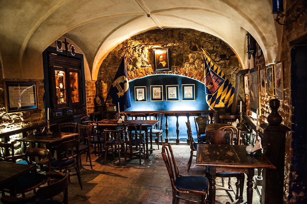 Львів завжди вражає: топ-9 колоритних кафе, про які ви не знали