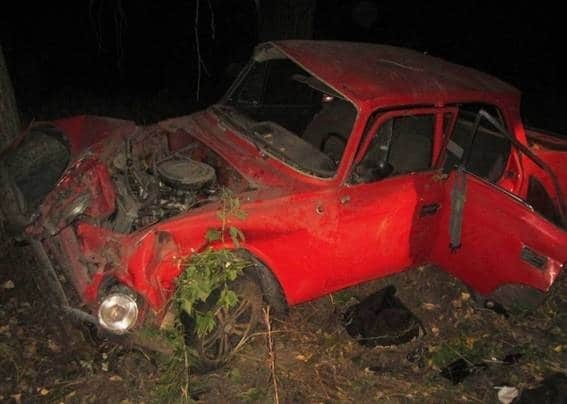 Пьяное ДТП на Киевщине: автомобиль перевернулся, погиб мальчик