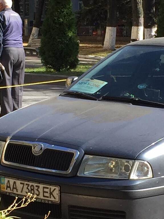 В Киеве автомобиль телеканала News One стал "героем парковки": опубликованы фото