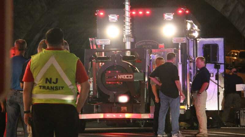 СМИ: в Нью-Джерси прогремел взрыв в районе железнодорожной станции. Опубликованы фото
