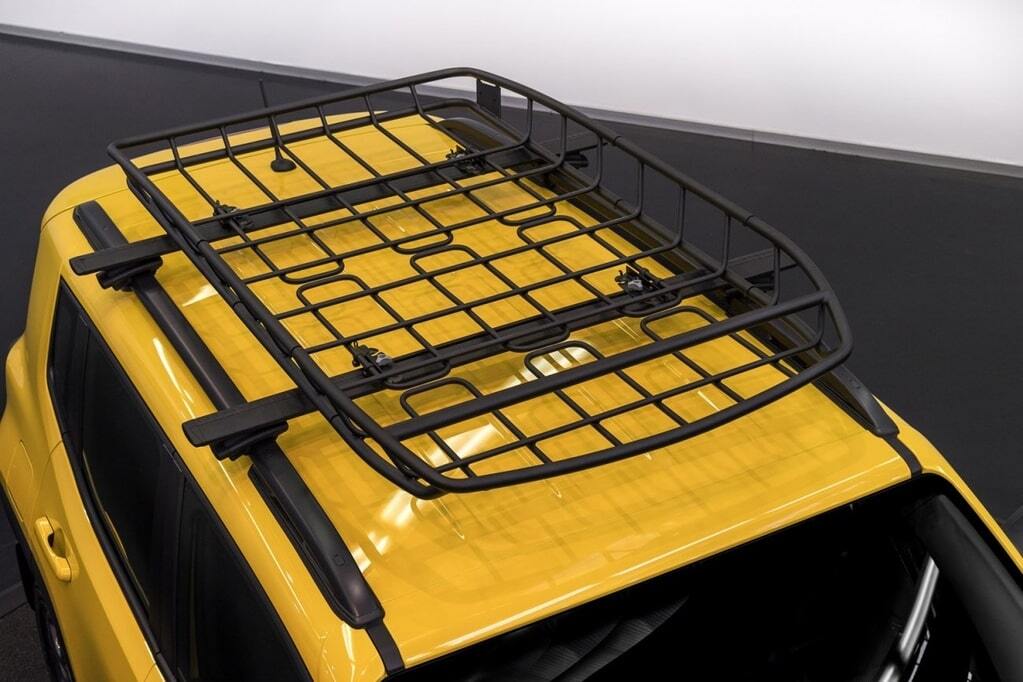 Jeep в Париже представит модифицированные вседорожники Wrangler и Renegade: фото