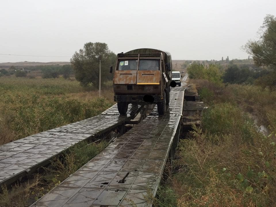 "Ни одной новой машины": волонтер рассказал о проблемах с техникой на передовой