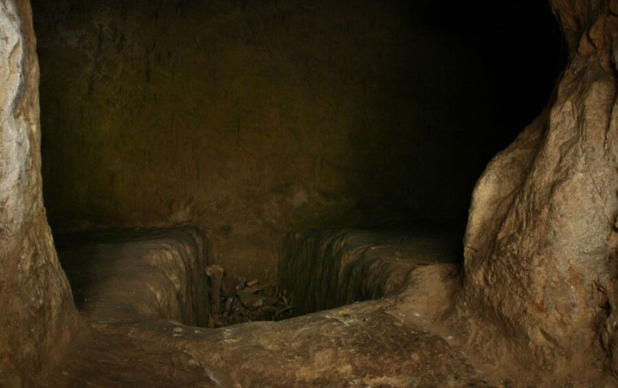 Таємниці Києва: загадковий та унікальний Звіринецький печерний монастир - фото