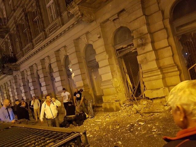У Будапешті прогримів потужний вибух біля торгового центру: є поранені