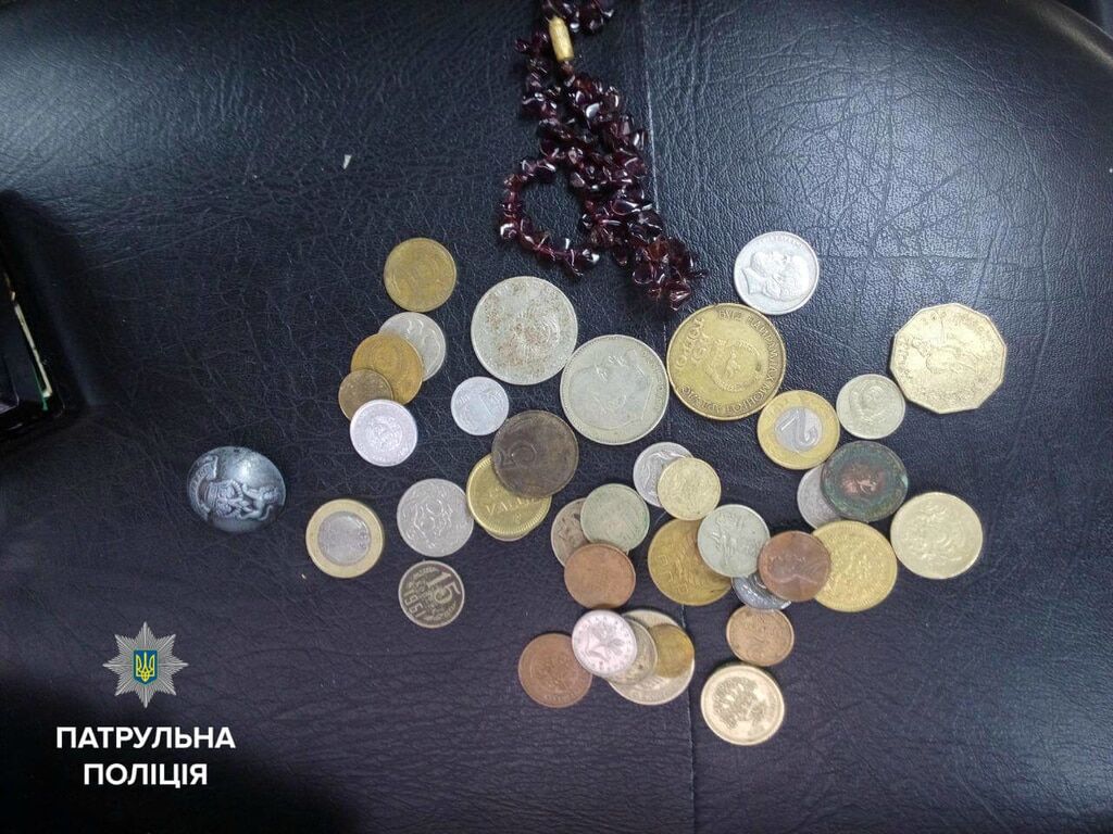 У Києві затримали п'яного водія з "цінним вантажем"