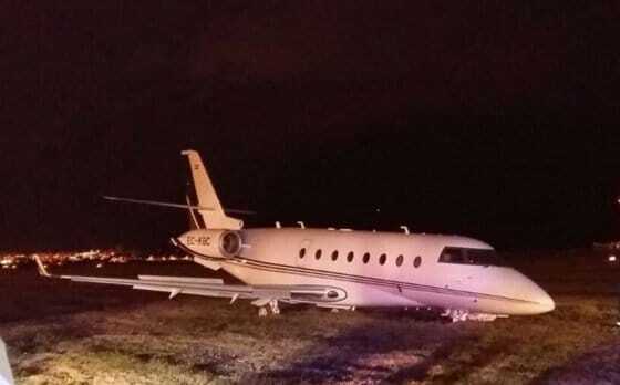 Самолет Криштиану Роналду потерпел крушение в аэропорту Барселоны: фотофакт