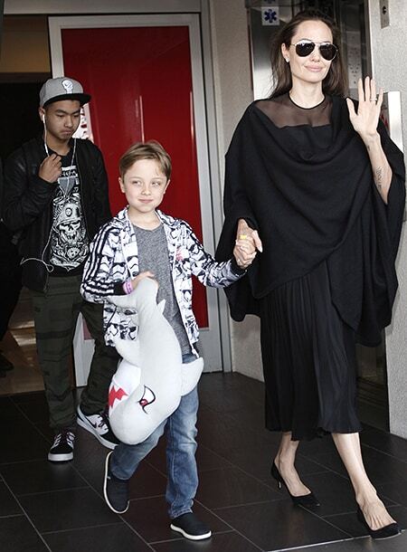 На стиле: яркие выходы в свет младшего сына Анджелины Джоли и Брэда Питта