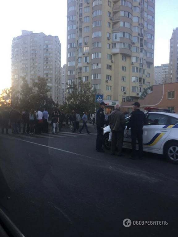 В Киеве вооруженный грузин напал на таксиста, убегая от полиции