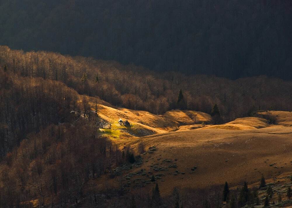 Мальовнича українська осінь: чарівні пейзажі золотої пори року