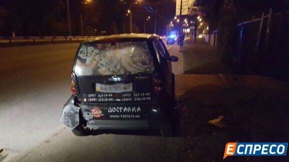 Пьяное ДТП в Киеве: "сушимобиль" перевернулся на бок