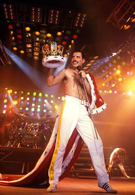 Фредди Меркьюри исполнилось бы 70 лет: факты из жизни и лучшие клипы гениального музыканта
