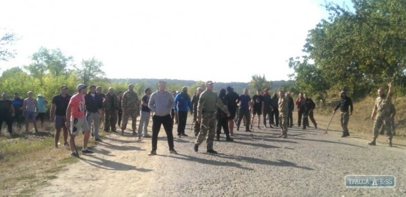 На Одесщине произошла массовая драка со стрельбой из-за урожая подсолнечника: опубликованы фото